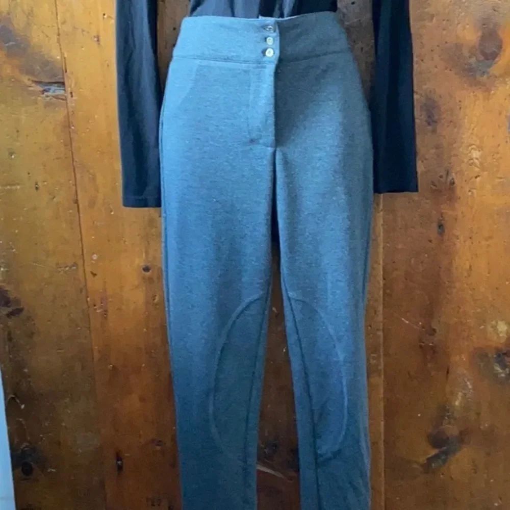Tulle Size 6 Pants GUC